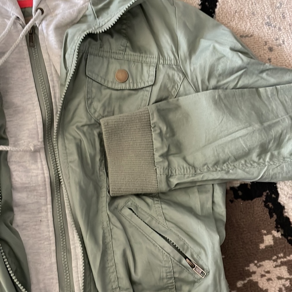 Bomber Jacket - Picture 3 of 3